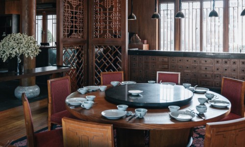 宝宝头上湿疹是什么原因造成的-宝宝头上湿疹没长头发网-分享宝宝头上长湿疹该怎么办，宝宝头上湿疹没长头发怎么回事知识库