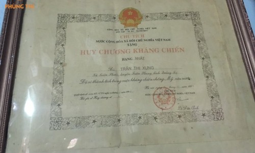 宝宝头上湿疹是什么原因造成的-宝宝头上湿疹没长头发网-分享宝宝头上长湿疹该怎么办，宝宝头上湿疹没长头发怎么回事知识库